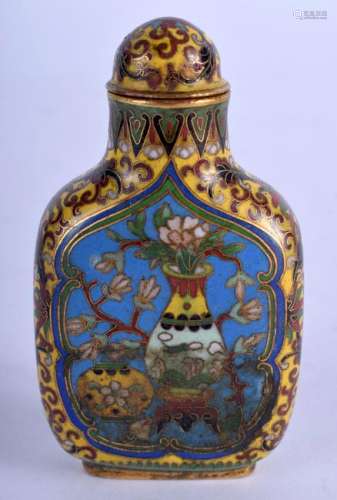 AN EARLY 20TH CENTURY CHINESE CLOISONNE ENAMEL SNUFF