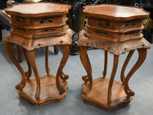 A GOOD PAIR OF EARLY 20TH CENTURY CHINESE HARDWOOD AND