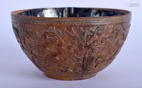 AN 18TH/19TH CENTURY CHINESE CARVED COCONUT BOWL Qing,