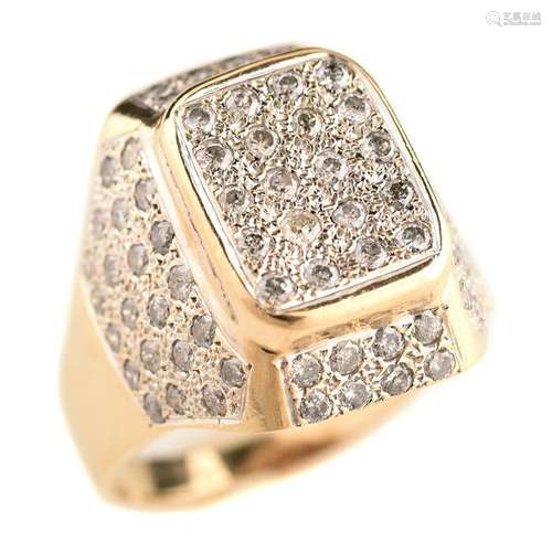 Men's Diamond, 14k Yellow Gold Ring.