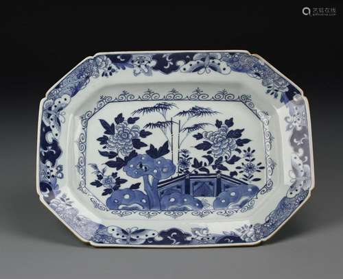 Chinese Blue And White Plate