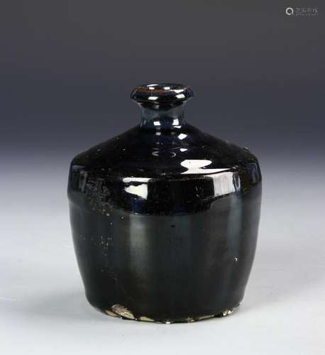 Chinese Black Glazed Vase