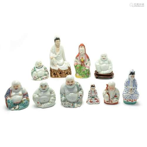 Chinese Porcelain Figures of Goddesses (5)