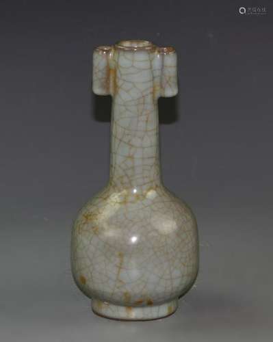 Chinese Crackle Glazed Vase