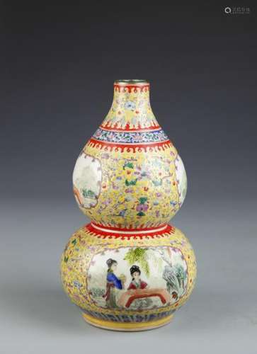 Chinese Famille Rose Gourd Vase