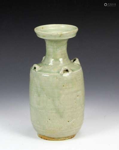 Chinese Ying Qing Vase