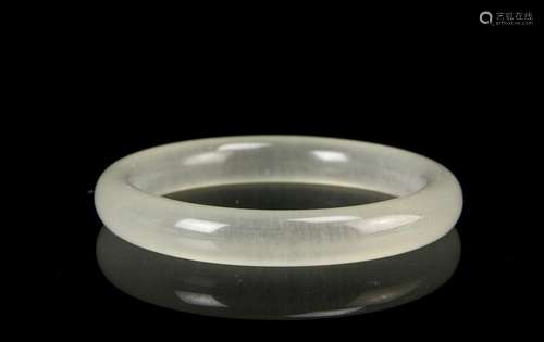 Chinese Jadeite Bangle