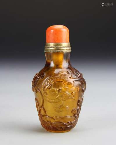 Chinese Carved Peking Glass Snuff Bottle