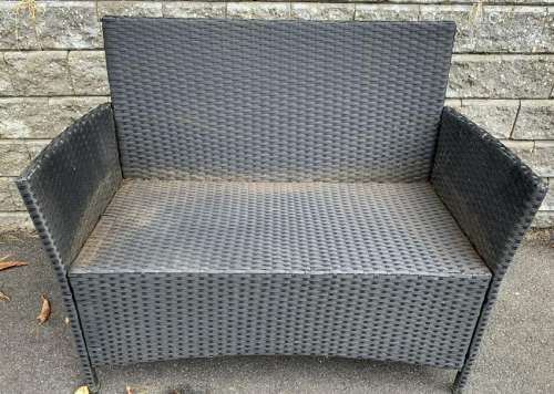 Contemporary Outdoor Love Seat / Settee