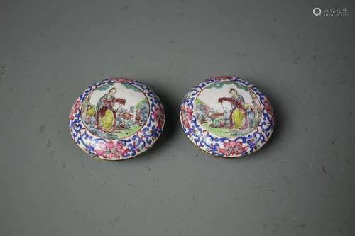 Two Enamel Famille Red Ink Boxes, Qing Dynasty