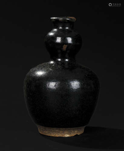 黑醬釉葫蘆瓶