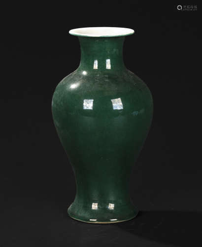 綠釉瓶
