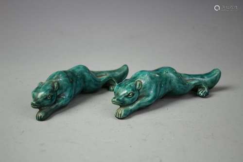 A Pair Of Turqoise Green Glazed Figure Of Foxes, Qing