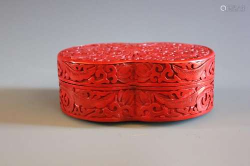 A Cinnabar Carved Flower Jwerlry Box