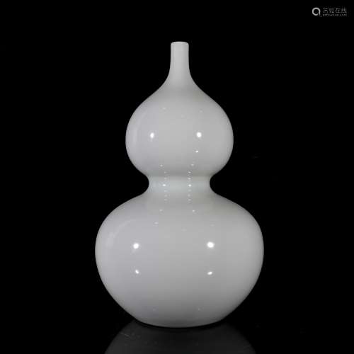 A Chinese Clair de Lune Gourd Shaped Porcelain Vase