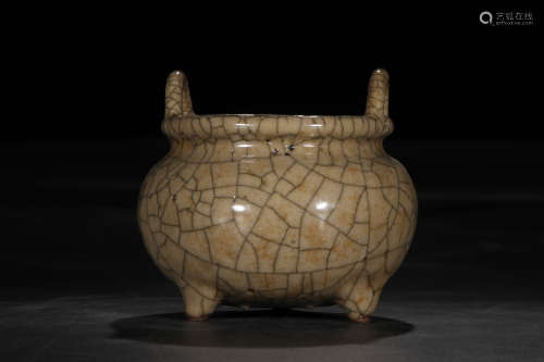 A Chinese Guan-typed Three-legged Porcelain Incense Burner