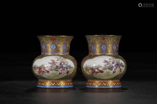 A Pair of Chinese Famille Rose Gilt Floral Porcelain Vessels