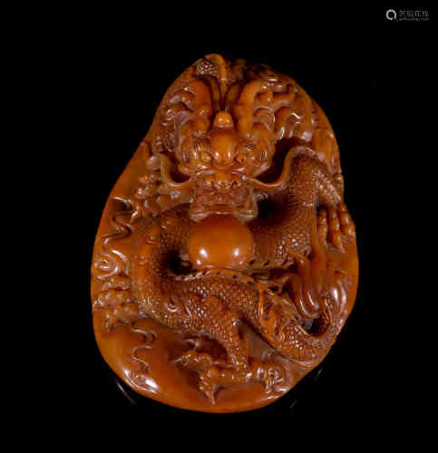 A Chinese Tianhuang Stone Ornament Shaped in Two Lions