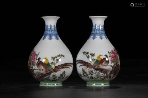 A Pair of Chinese Enamel Porcelain Yuhuchunping with Flowers and Birds Decoration