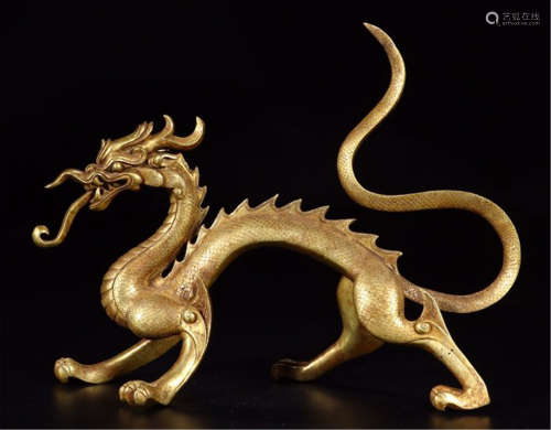 A FINE CHINESE GILT BRONZE DRAGON TABLE ITEM