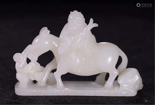 A CHINESE HETIAN JADE CARVED OF OLD MAN AND DEER TABLE ITEM