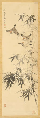 A CHINESE SCROLL PAINTING OF BIRD AND FLOWER
