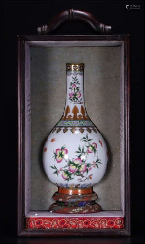 A CHINESE PORCELAIN CLOISONNE PAINTED SANCAI VASE