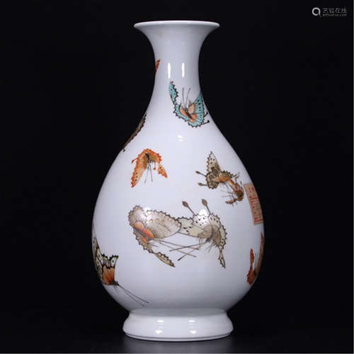 A CHINESE PORCELAIN FAMILLE ROSE BUTTERFLY YUHUCHUN VASE