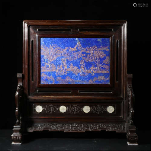 A CHINESE CARVED WOOD FIGURE TABLE SCREEN