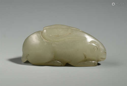 A CHINESE CARVED JADE RABBIT TABLE ITEM