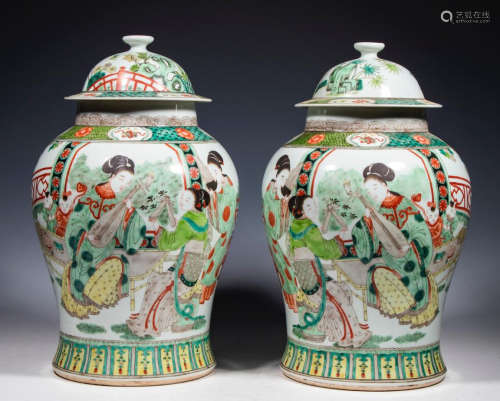 A PAIR OF CHINESE PORCELAIN WUCAI FIGURE LIDDED JARS