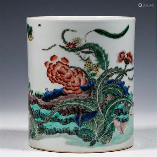 A CHINESE PORCELAIN FAMILLE ROSE BRUSH POT