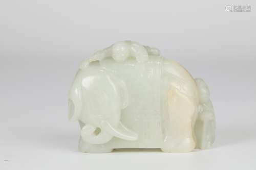 18th to 19th century,Hotan White Jade Elephant