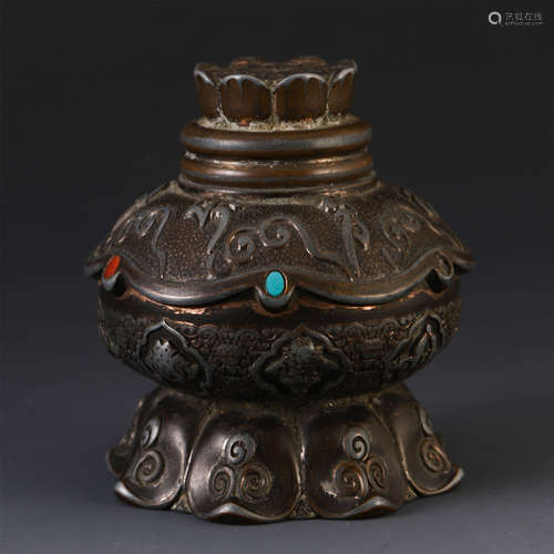 A CHINESE SILVER GEM STONE INLAID INCENSE BURNER