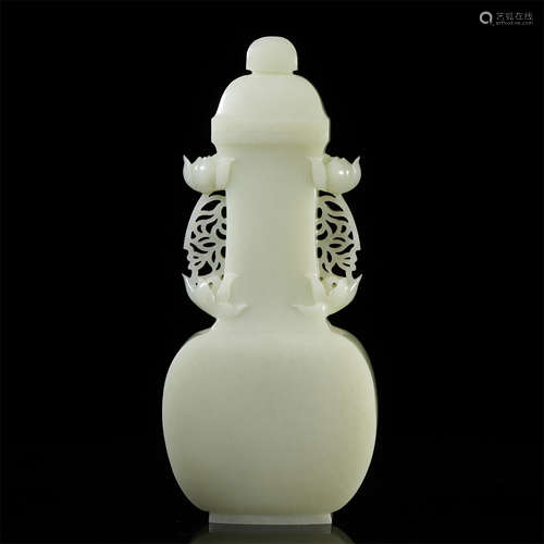 A CHINESE CARVED JADE LIDDED BOTTLE