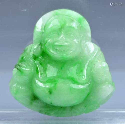 CHINESE GR A CARVED JADE BUDDHA AMULET PENDANT