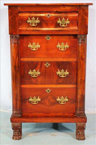 4 drawer Empire bachelor chest with columns