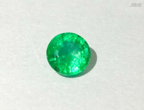 1.00 Carat Natural Loose Emerald Gemstone. AAA 6.4mm