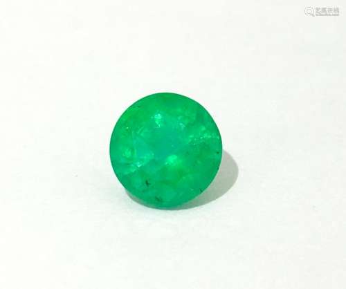 3.30 Carat Natural Loose Emerald Gemstone. AAA 8.90mm