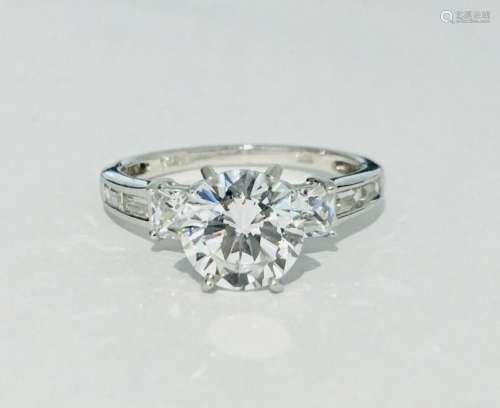 Brilliant cut 1.30 Carat Diamond & Gold Wedding Ring
