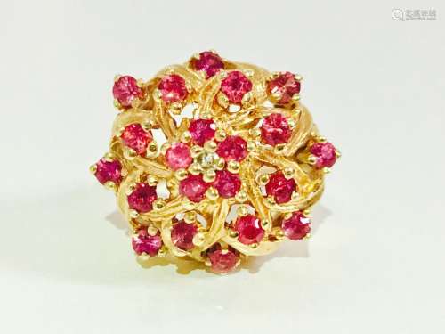 Vintage 14K Gold Ruby and Diamond Ring