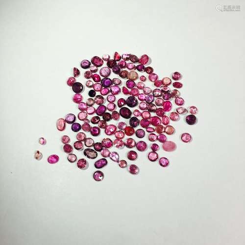 10.60 carat Ruby and color changing sapphire lot.