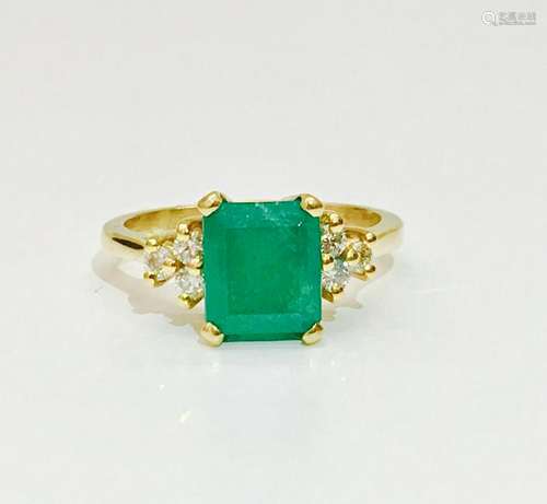 2.50 Carat Emerald and Diamond Ring in 14k Yellow Gold