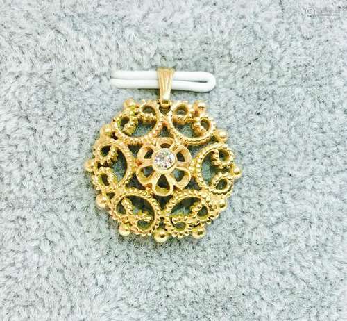 14K Gold & 0.05 carat diamond pendant. Vintage Jewelry