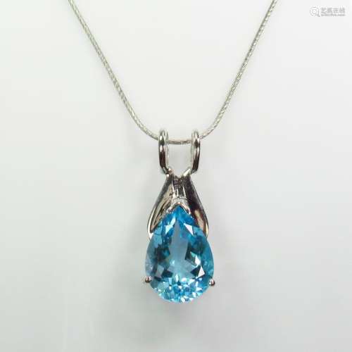 9.86 g 925 Silver 15.60 Ct Natural Blue Topaz Necklace