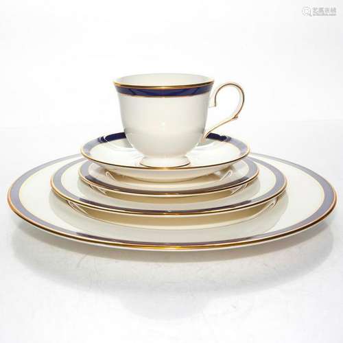 LENOX FEDERAL COBALT PATTERN FIVE PIECE DINNERWARE SET