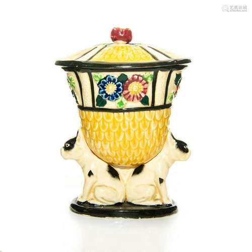 JAPANESE MARUHON WARE LIDDED PEDESTAL BOWL