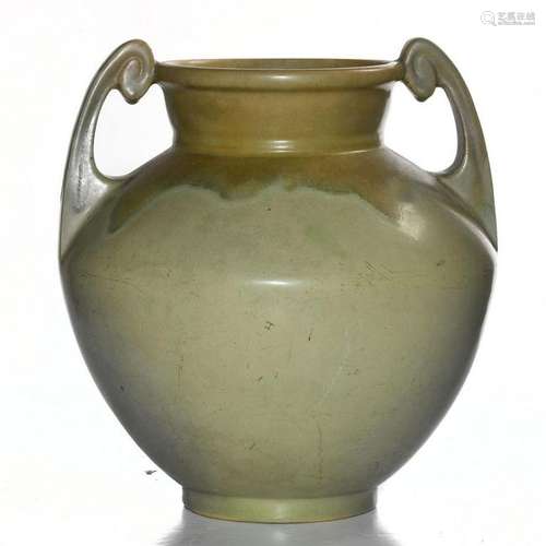 ROSEVILLE POTTERY DOUBLE HANDLED VASE