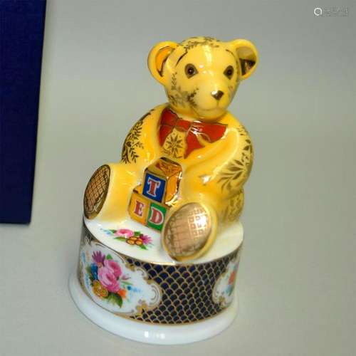 ROYAL WORCESTER PORCELAIN TEDDY BEAR CANDLE SNUFFER