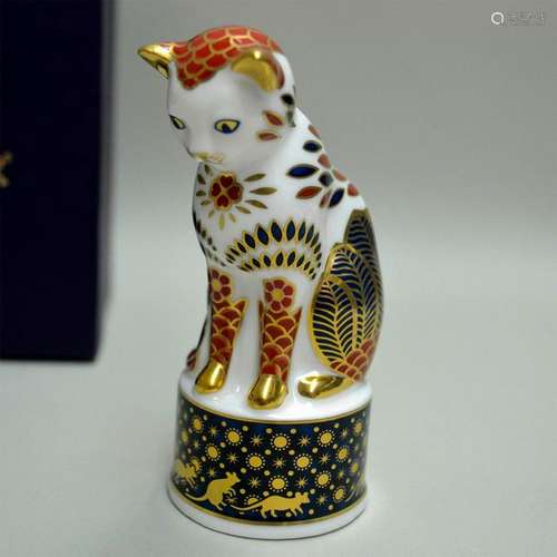 ROYAL WORCESTER PORCELAIN NELSON CAT CANDLE SNUFFER